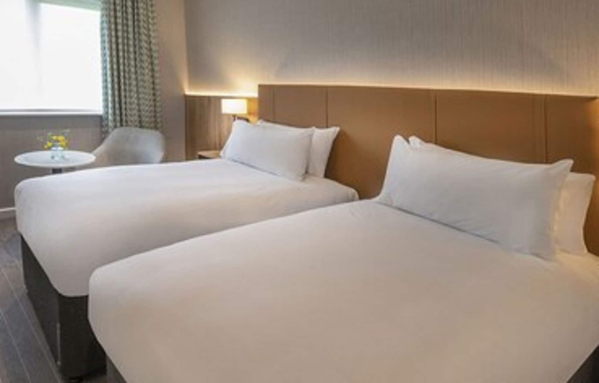 Horwood House Hotel Milton Keynes Bagian luar foto